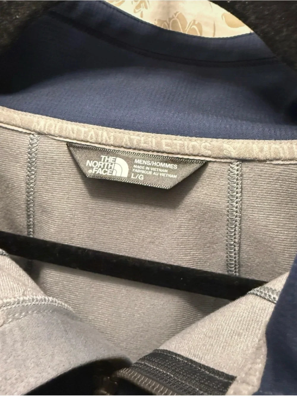 The North Face Navy & Light Gray Men's Softshell Jacket